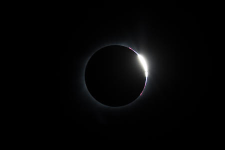 The diamond ring at the end of totality