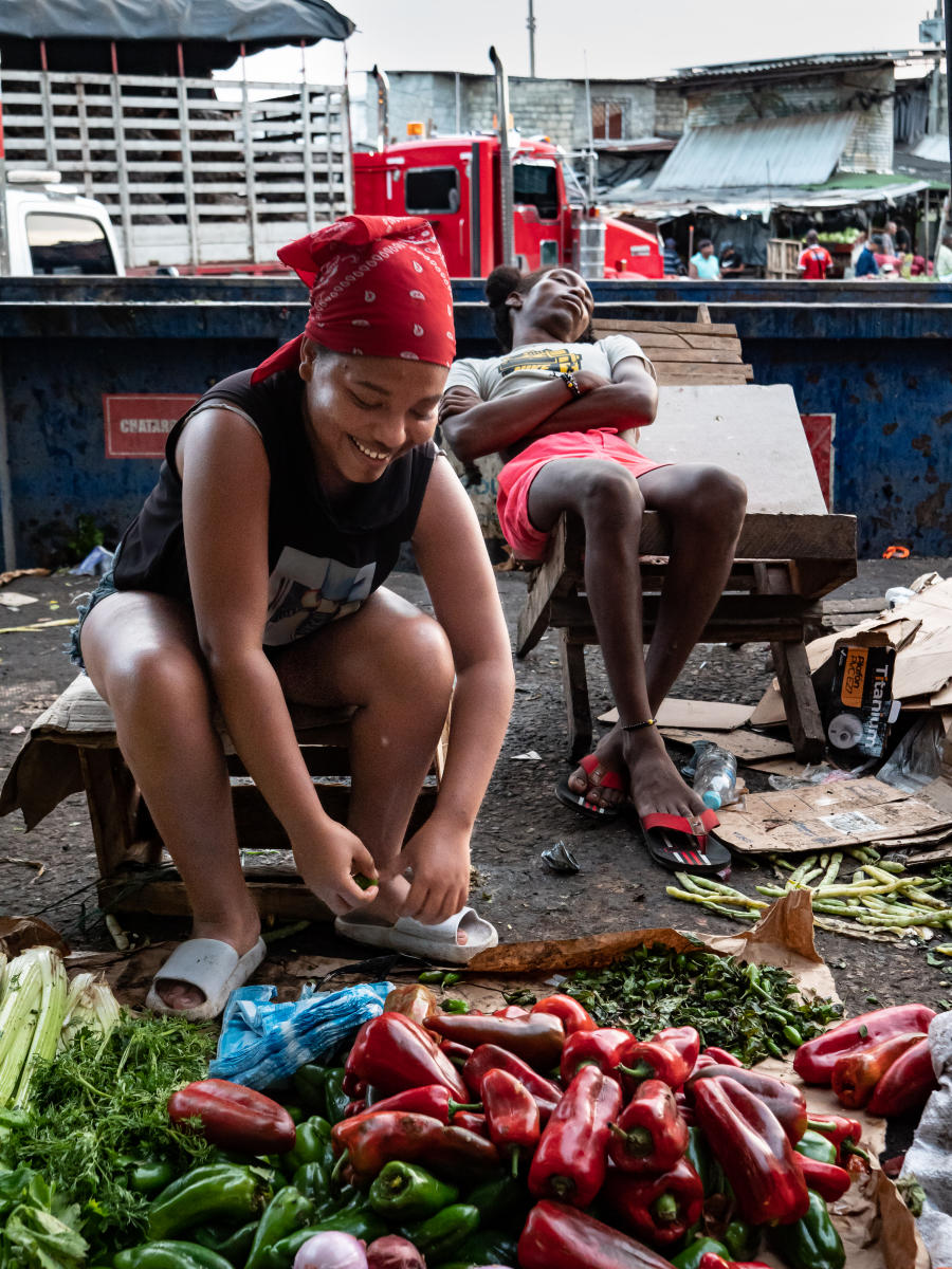 Early morning market, Cartagena