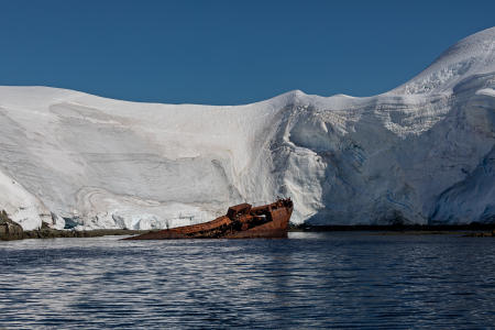 Old whaling wreck, Enterprise Island
